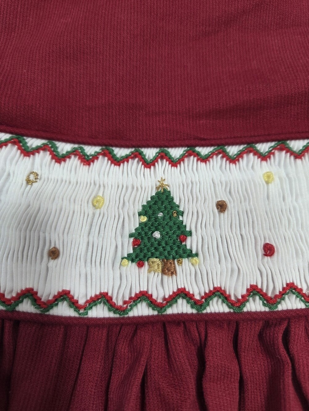 Edgehill Collection Girl's 6X Smocked Red Christmas Dress NEW - Picture 3 of 8